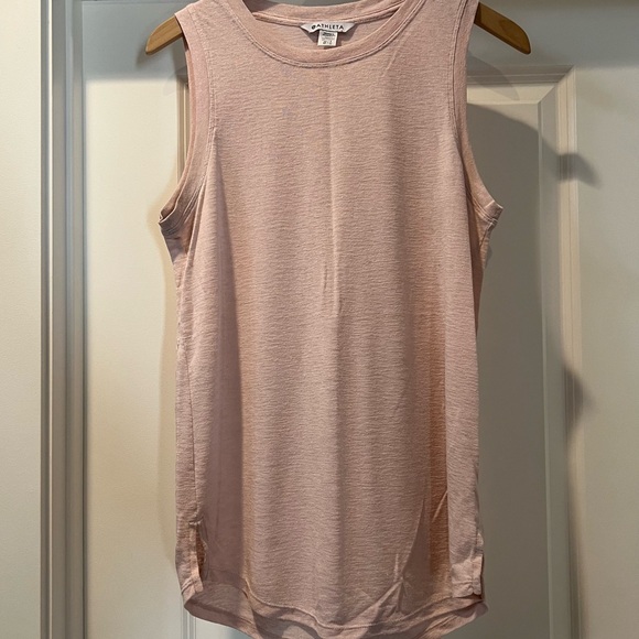 Athleta Tops - Athleta Women's Blush Pink Muscle Tank Size Medium